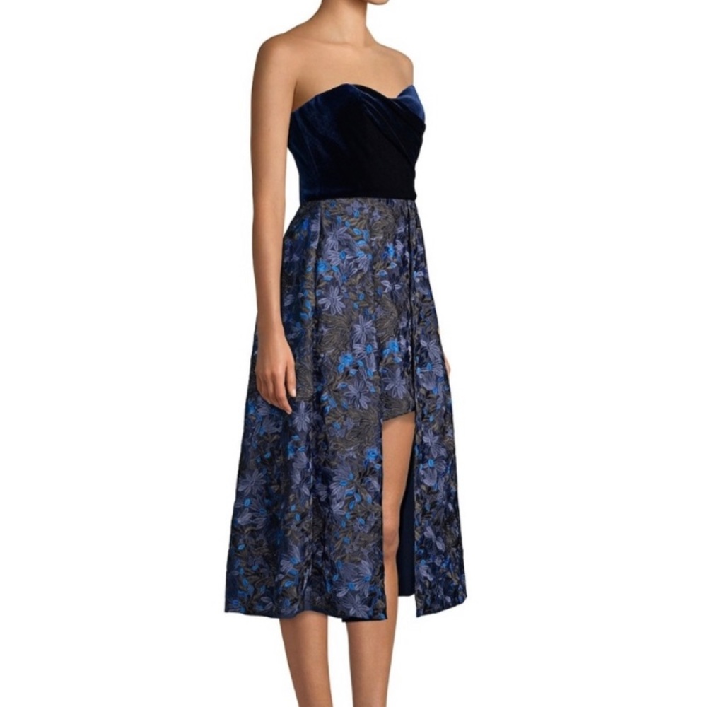 Black Halo strapless cocktail dress. Worn once in like-new, excellent condition